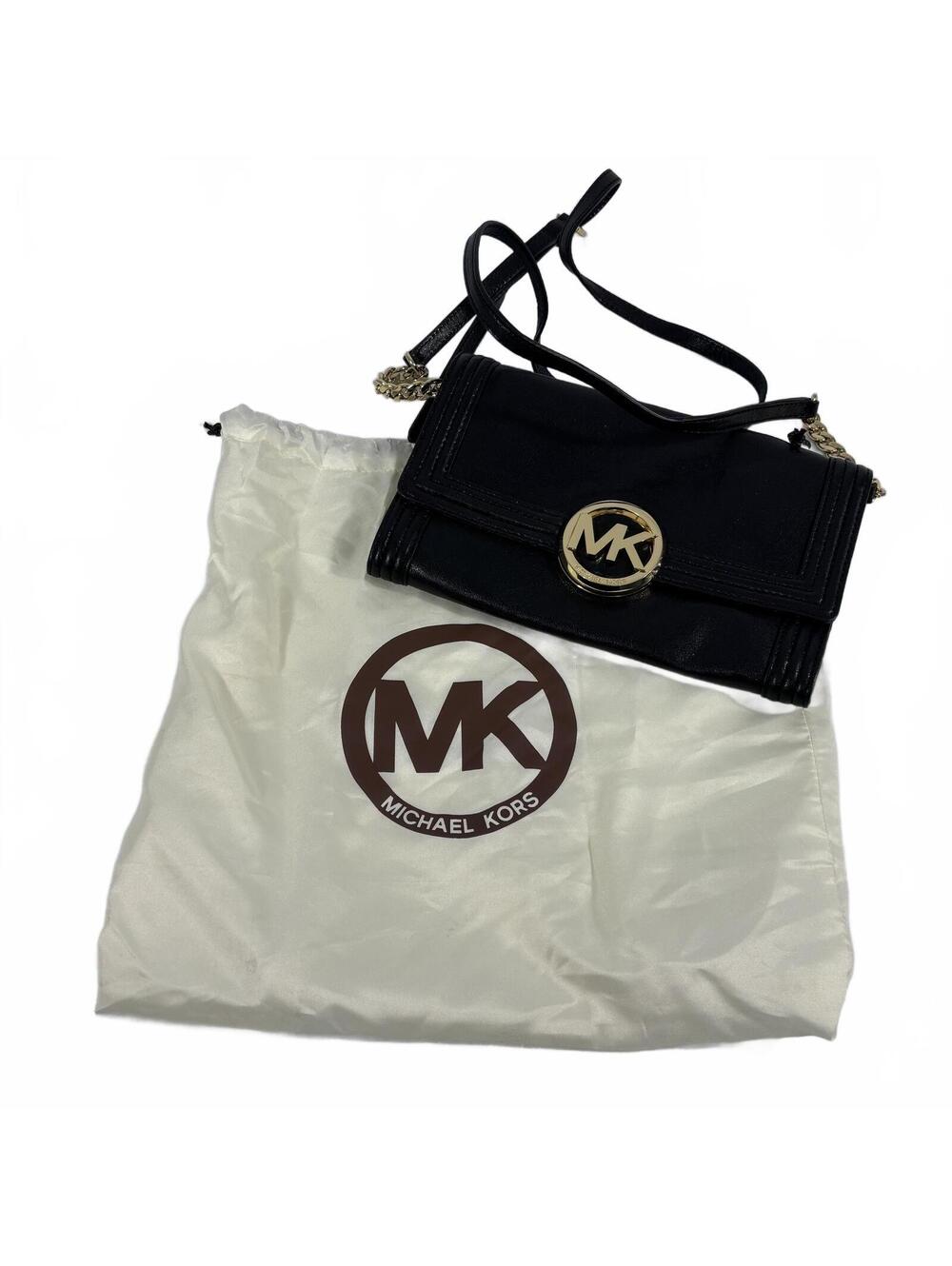 Michael Kors Fulton Bombe Black Pepple Leather Clutch